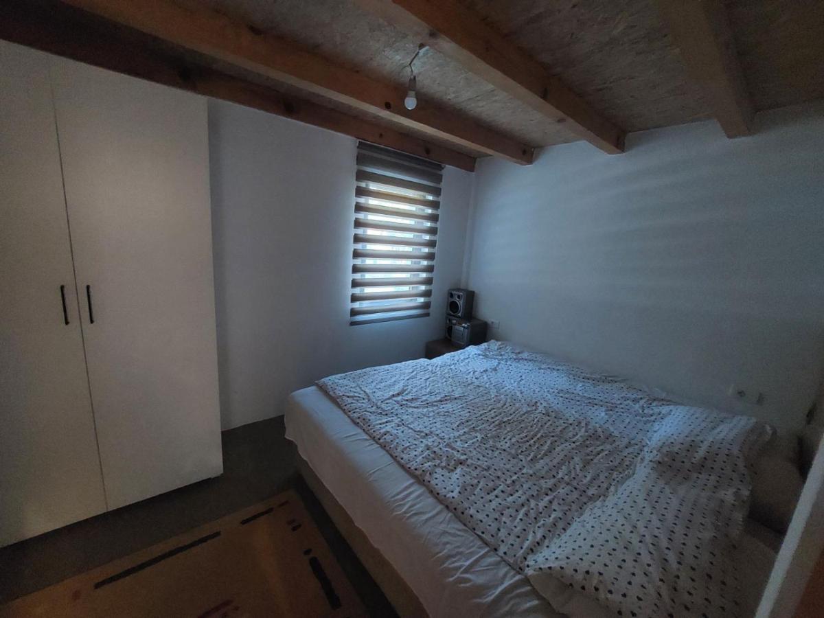 Village House Gradac Savnik Екстериор снимка